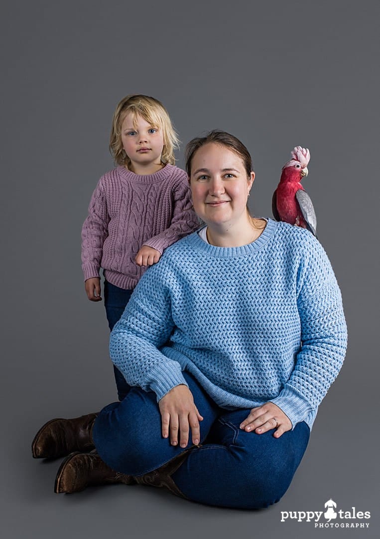 gabbie the galah with her pet family